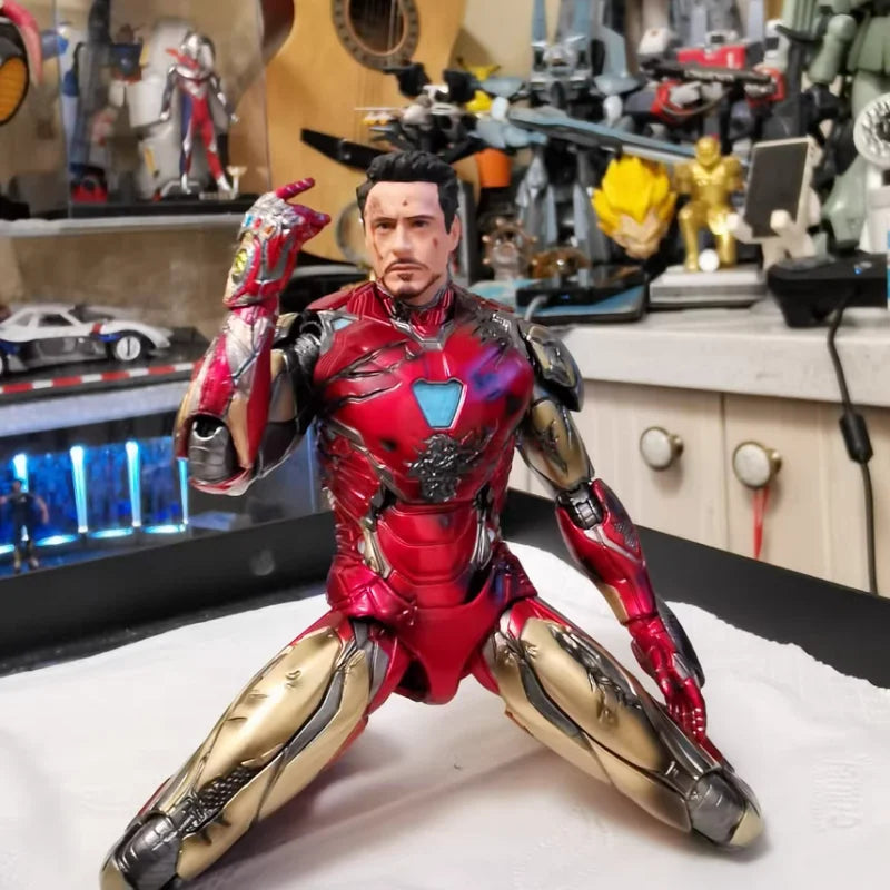 Original Mafex No.195 Iron Man Mk85 Battle Damaged Edition Avengers Endgame Marvel Action Figure Toy Gift Model Collection Hobby