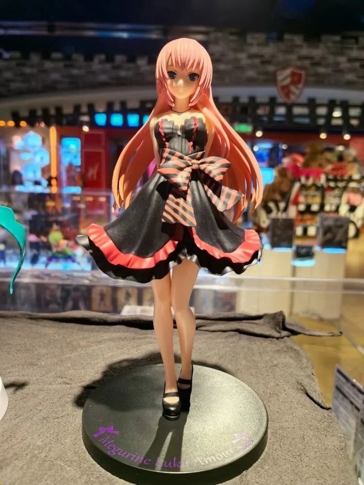 SPM Kaito Megurine Lu ka Hat sune Miku Projec t Diva Arcade Future Tone Anime Action Figure Collectible Model Toy for Fans
