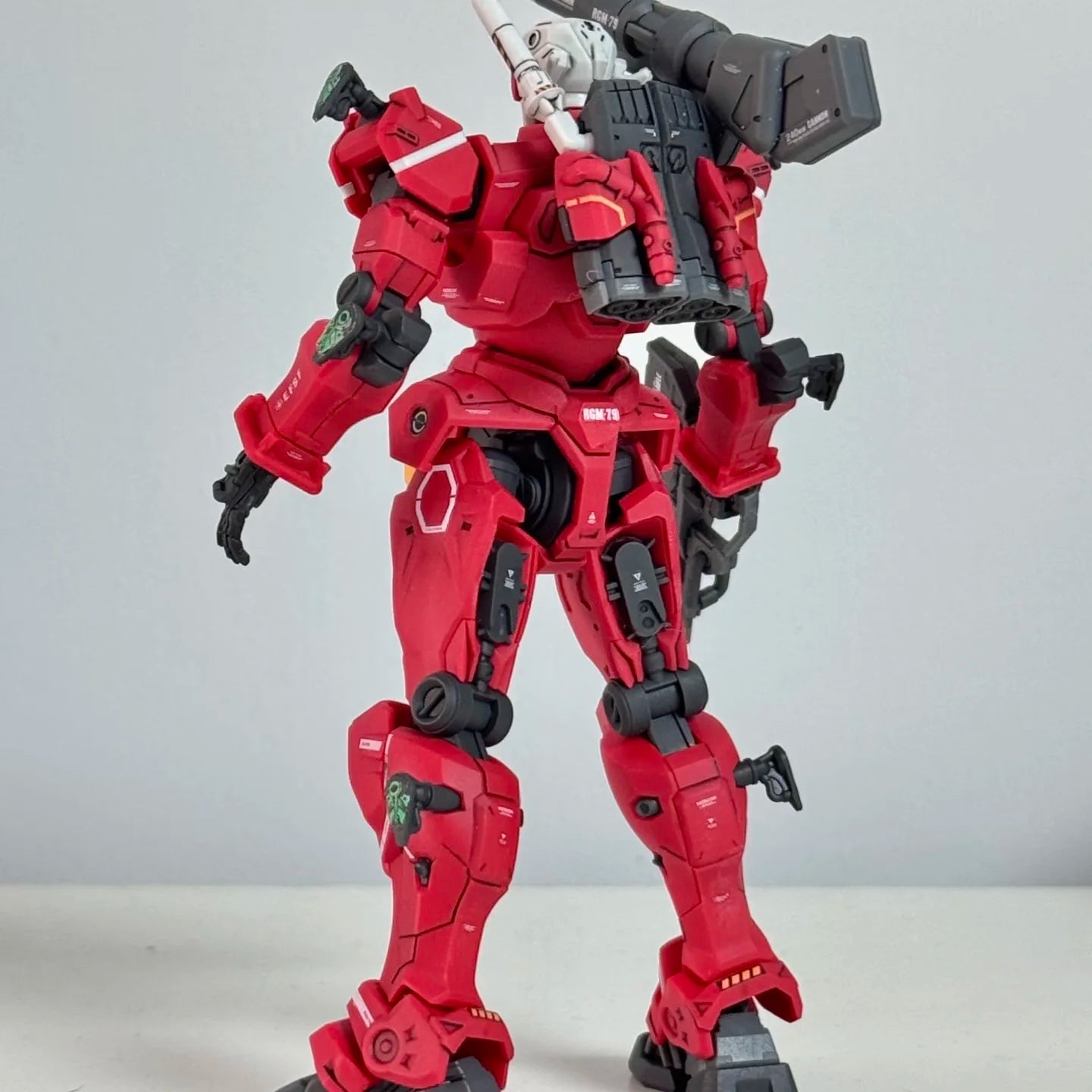 LEBAO Model 1/144 HG RGM-79 Light-Type Guncannon Assembly Model Kits Anime Action Figure Plastic Robot  Model Toys Gifts