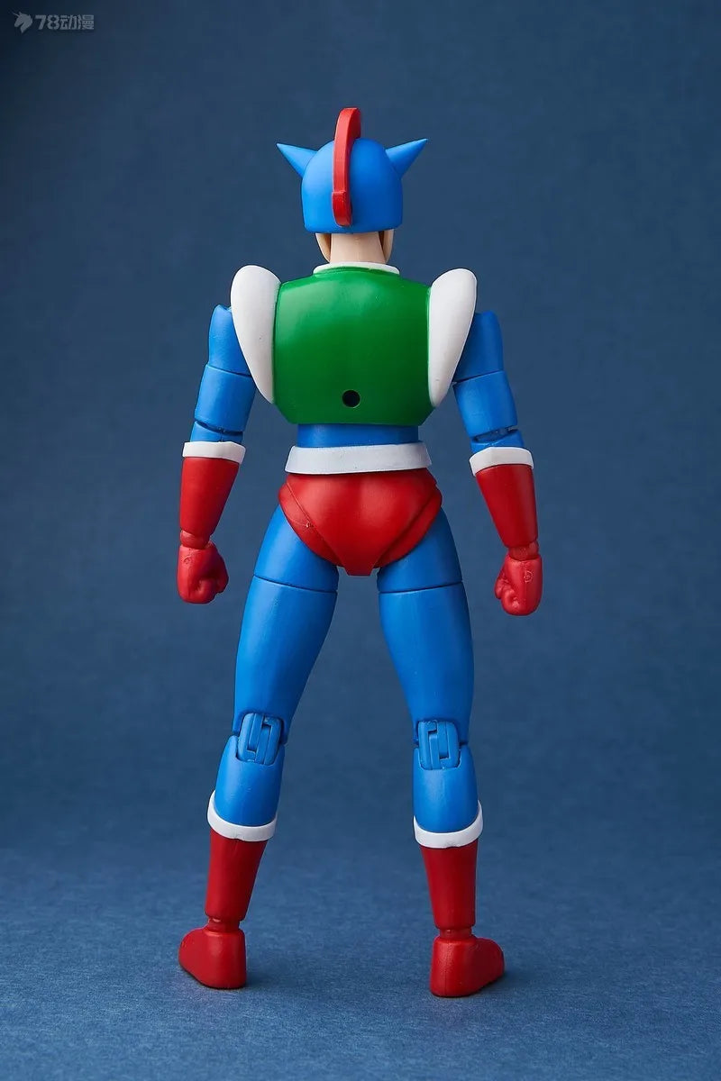GT Saint Model Original Crayon Shin Chan Mobile Finished Product Series Dynamic Superman Anime Action Figure Model Toys