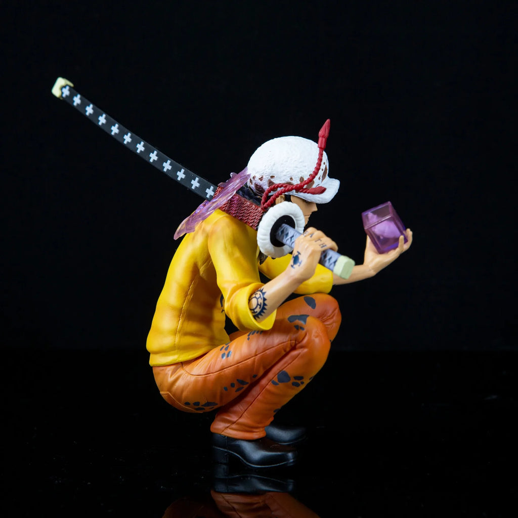 Cartoon Anime One Piece Trafalgar D Water Law Action Figure Squatting Take Knife PVC Manga Statue Figurine Collectible Model Toy