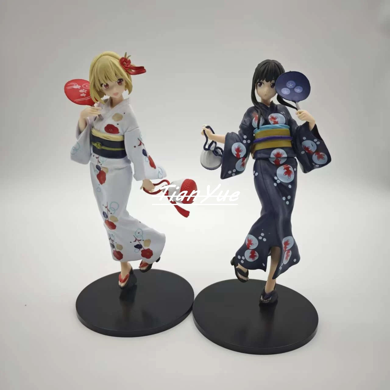 Lycoris Recoil Nishikigi Chisato and Takina Inoue Kimono Girl Action Figure Model Toy 20cm