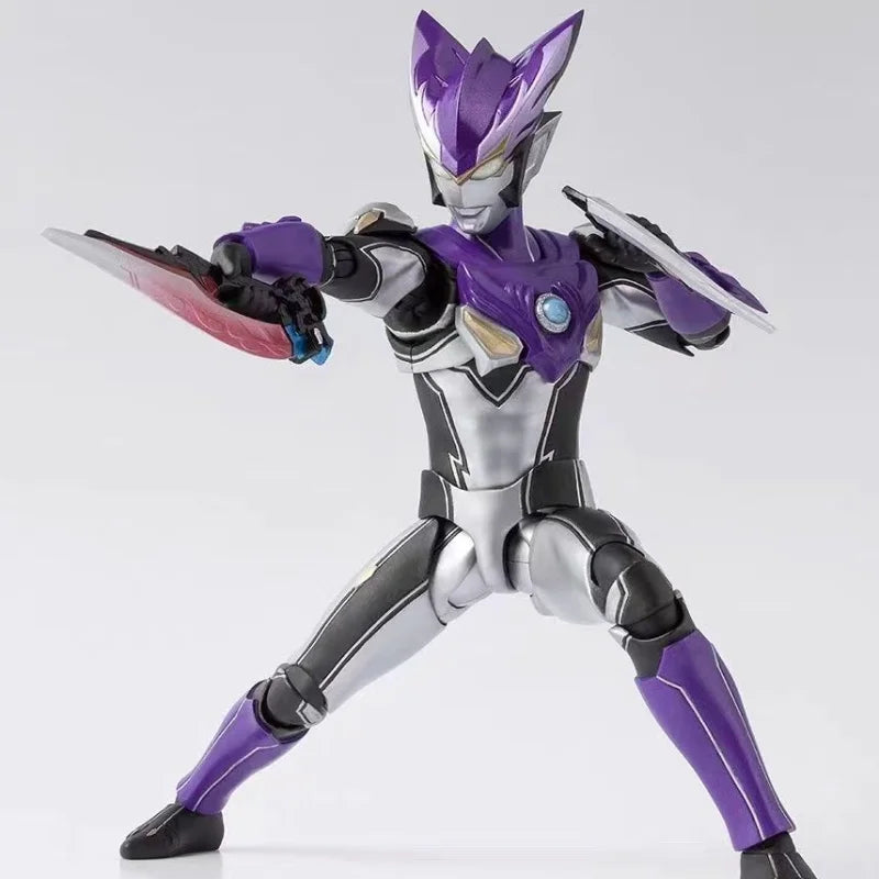 BANDAI Genuine SHF Ultraman Blu AQUA GROUND Rosso FLAME WIND Anime Action Figure Articulated Model Toy Gift for Kid Desk Decor
