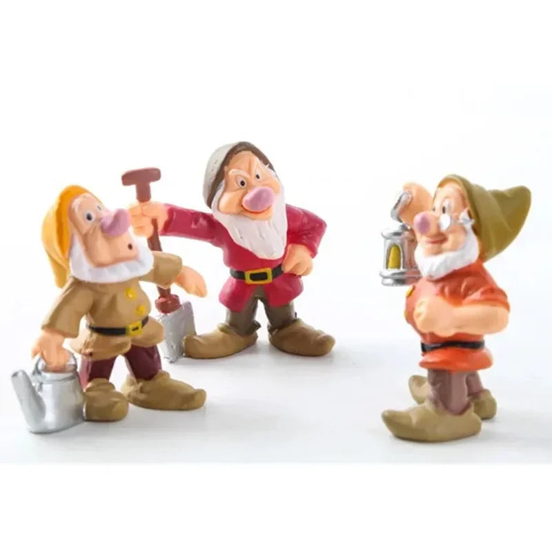 New Disney Princess Q Vesion Snow White and The Seven Dwarfs Figure Toy Model Dolls Gift for Children Hot Fashion Decor