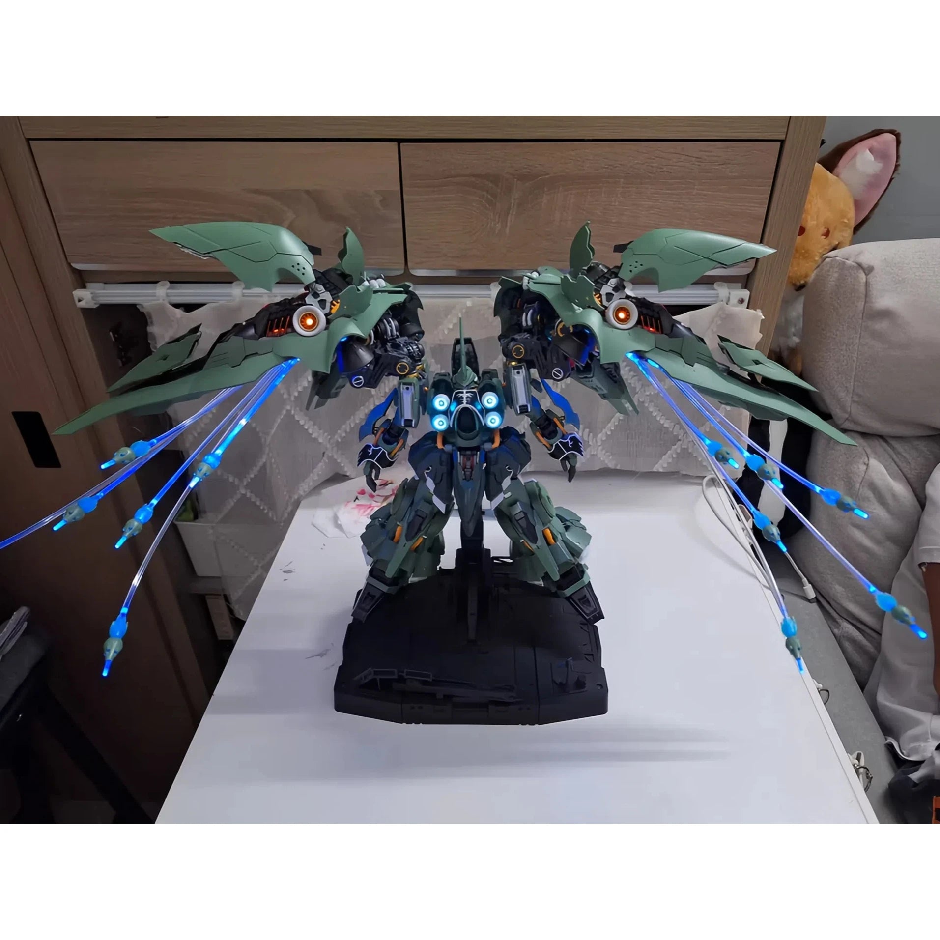 Solomon Axis Zeon Kshatriya  Wings Of Osiris Deluxe Edition Assembly Model Figure Collection Style Super Surprise Gift