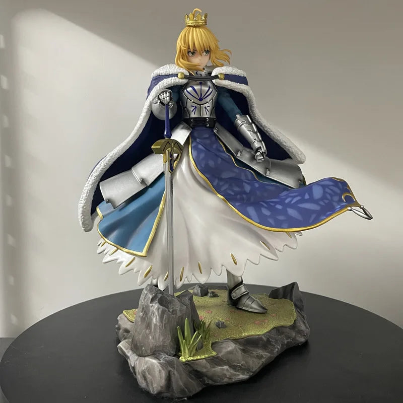 Fate/stay Night Figure Cartoon Saber Model Desktop Decoration Collectible Desktop Display Holiday Gift Anime Merchandise