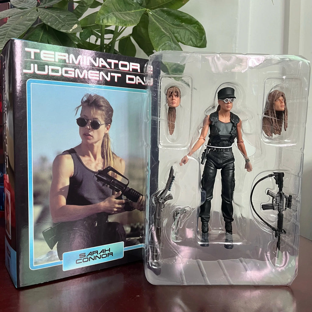 NECA Sarah Terminator Figure 2 Judgment Day T-800 Arnold Schwarzenegger Dark Fate Sarah Connor Action Figure Model Toy Gifts