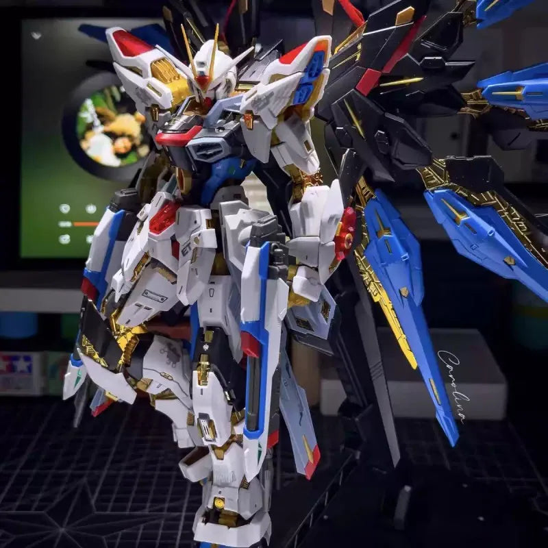New MG 1/100 CHANGLONG 7701 Strike Freedom Twilight White MGEX Assembly Model Kit Anime Figure Collectible Toy Gift