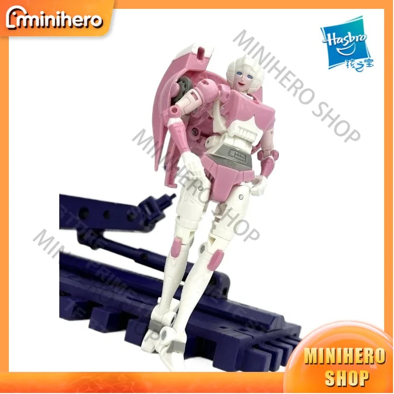 In Stock Original Hasbro Studio Series SS-86 Big Movie 16 Arcee Class D Transformation Action Figure Articulated Collectible