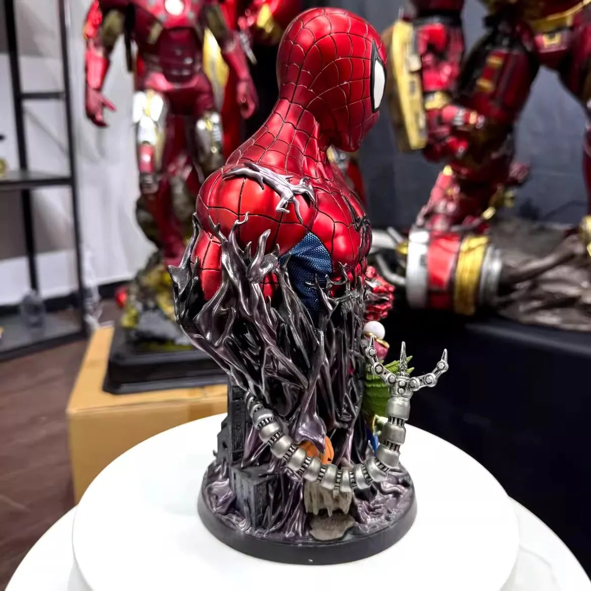 30cm Spider Man Figurine Bust Large Desktop Ornament Spiderman Models Toys Collect Xmas Festival Gift Spiderman Heroes Break Fre