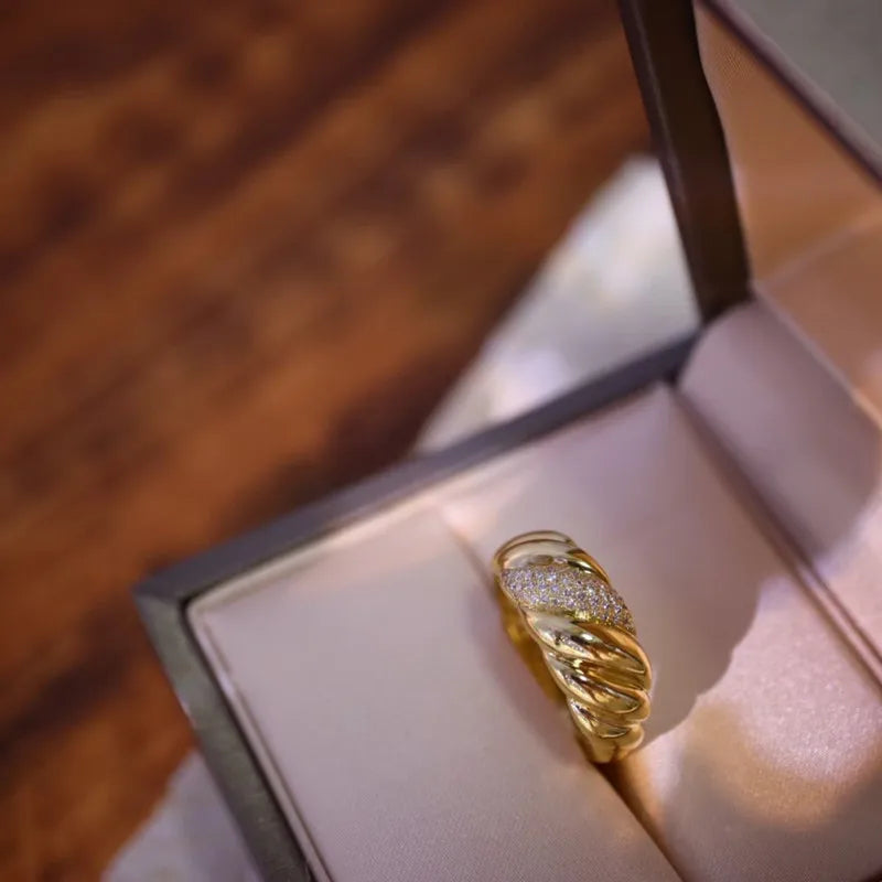 UBESTNICE Ins Simple истински 18K плътни жълти златни бижута AU750 естествени диаманти кроасан гланцови пръстени за модна дама подарък за жени