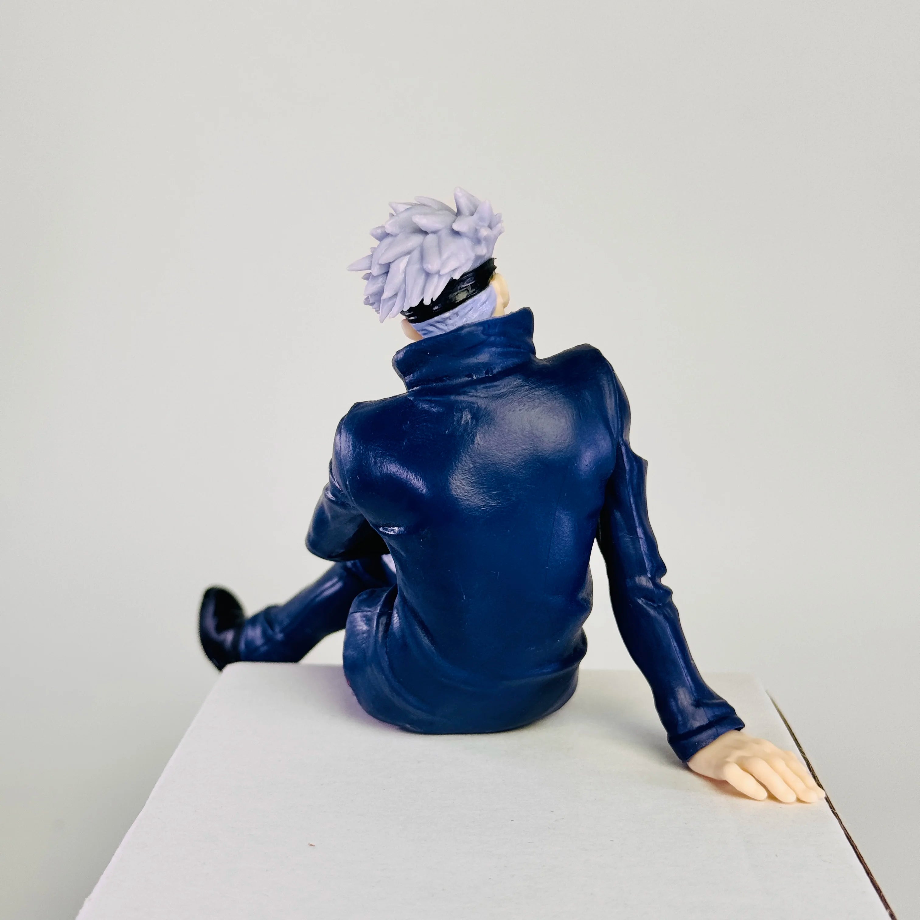 Hot Jujutsu Kaisen Anime Figure Sitting Satoru Gojo Figure Collection Model PVC Action Figures Anime Decoration Toys Gifts