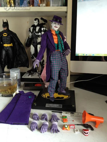 HOT TOYS Original 1/6 Scale DX08 Joker (1989 Edition) Fully Articulated Action Figure Model Toy Ornament Gift for Boys