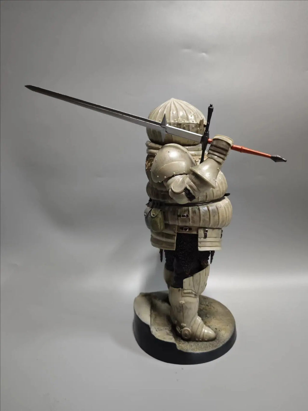 Dark Souls 30cm Large Size Collectible Catalina Knight Siegmeyer Model Figure Statue Home Decor Ornament