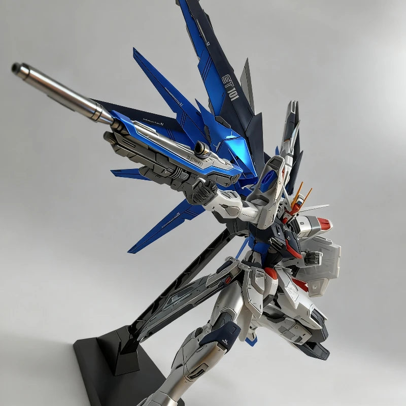 Bandai Super Handsome Gundam Destiny Mech model Armored Unicorn Assembly boy to collect birthday presents