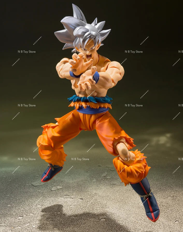 Original in Stock Bandai Dragon Ball Super S.H.Figuarts Son Goku Ultra Instinct SHF Ultra Instinct Model of Toy Action Figures