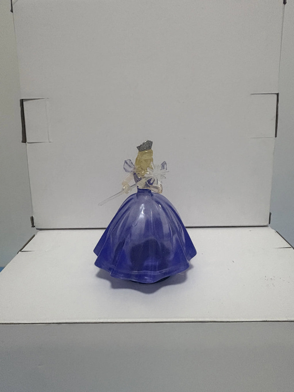 Genuine Loose Goods, Without Box Wicked Movie Merchandise Wicked The Musical Glinda Kind Princess Toy Ornament Model Figure Toys