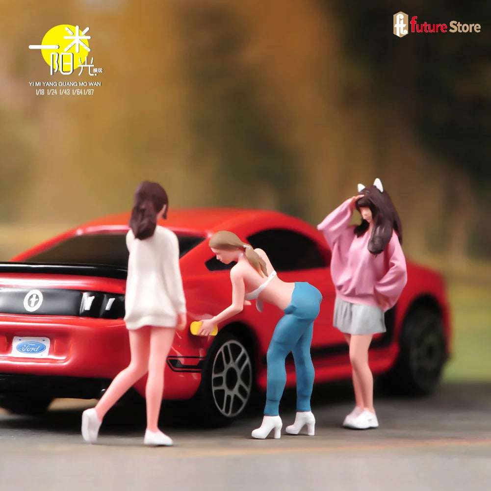 Miniature Figure 1/87 1/64 1/43 1/24 1/18 Summer Attire Women Beauty Female Dolls Clean The Car Scene Props Display Decor Crafts