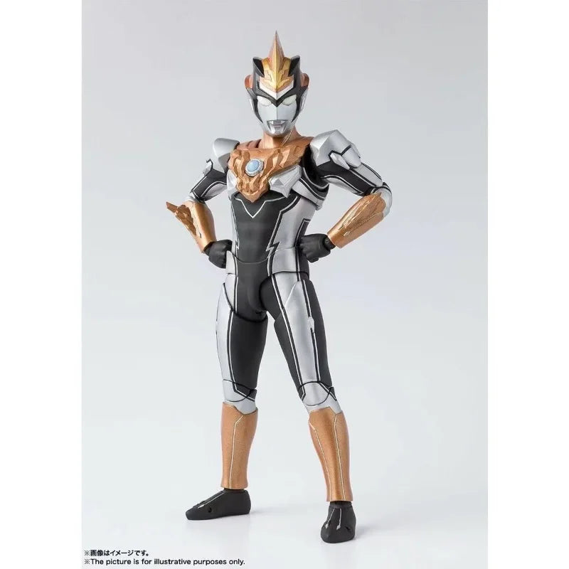 BANDAI Genuine SHF Ultraman Blu AQUA GROUND Rosso FLAME WIND Anime Action Figure Articulated Model Toy Gift for Kid Desk Decor