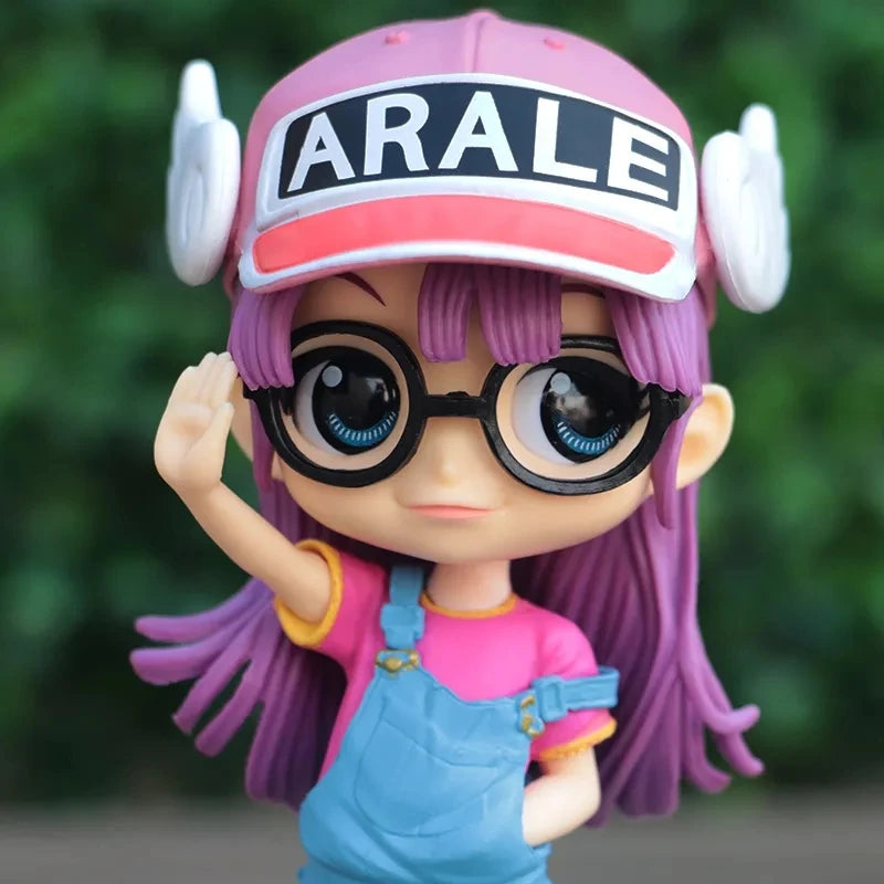 13cm Anime Dr.SLUMP Arale Figures Car Ornaments Toy Cake Decoration Dr IQ Collection PVC Doll Arale Figurine Model Child's Gifts