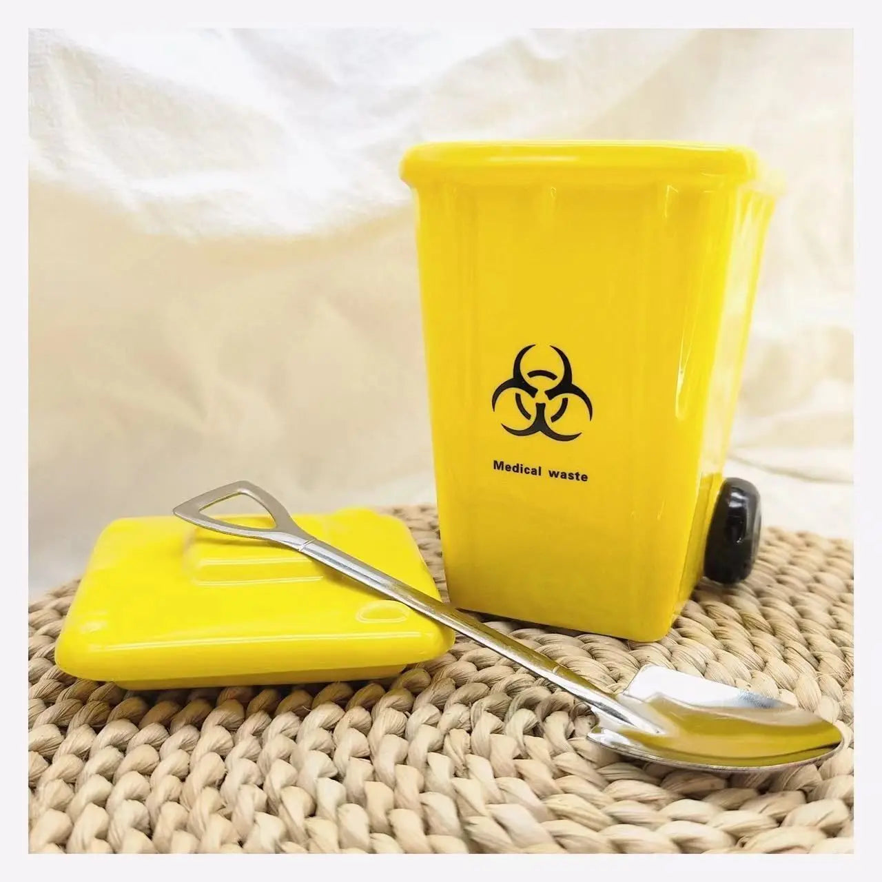 Funny Trash Can Ceramic Mug, Trendy Green Office Coffee Mugs, Breakfast Milk Oat Cups, Couple Water Cup,Birthday Gift Kawaii Cup