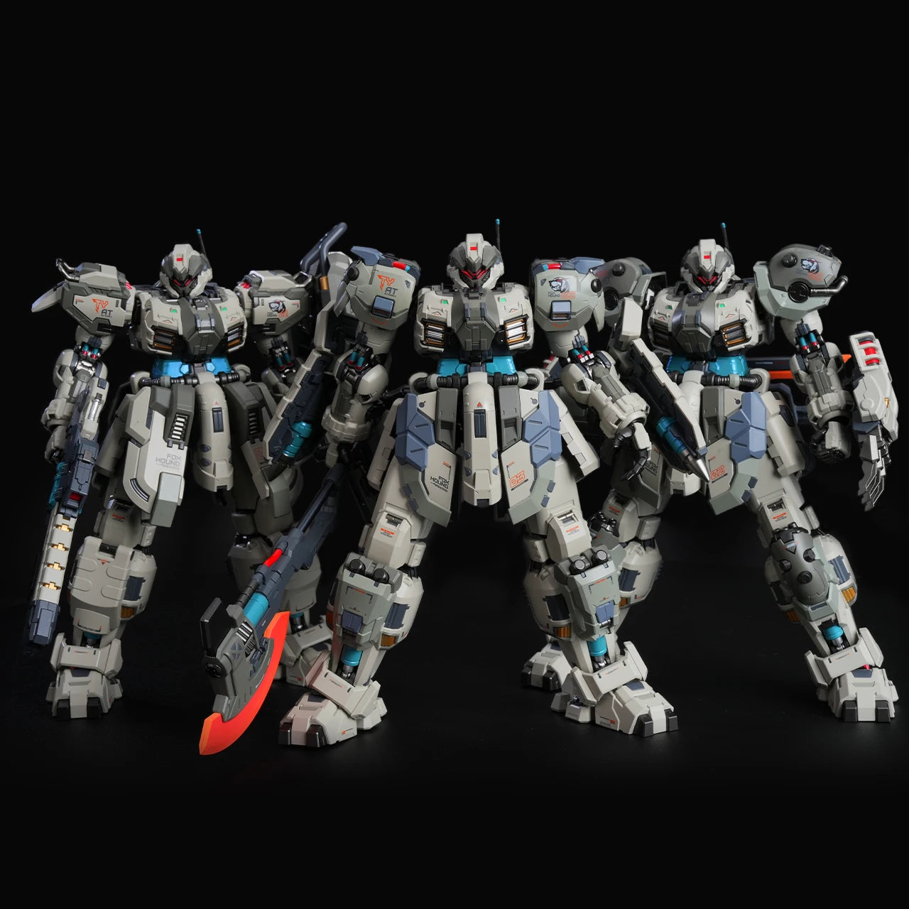 MOSHOW 1/100 Fox Hound II 20cm Butcher Type 2 Action Figures Military-Style Robot Model Toy With Display Base Desk Deco Boy Gift