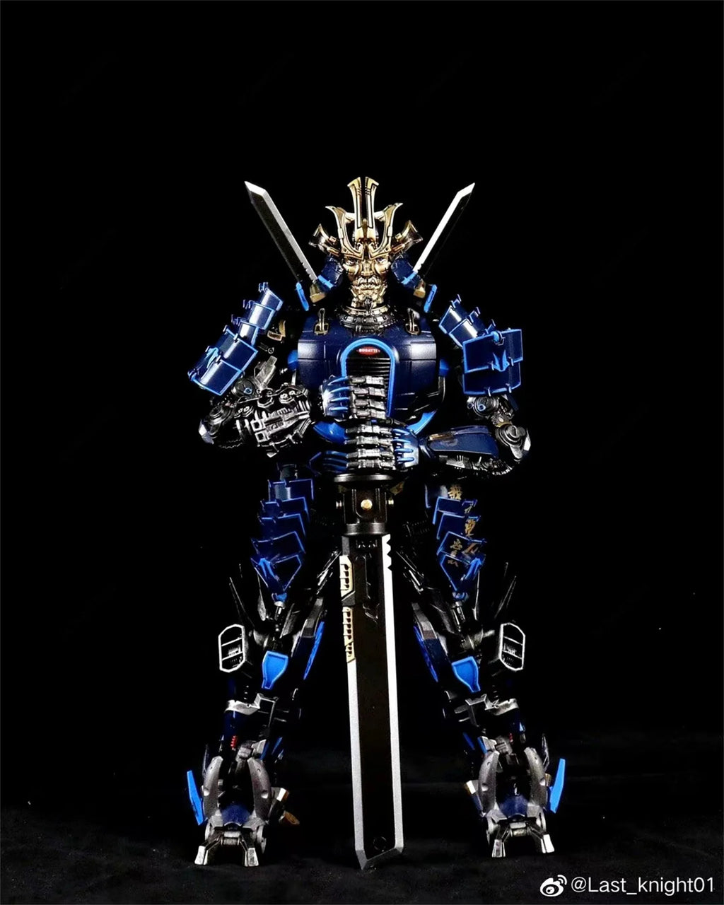 [In Stock] Hot-selling Toy Lastk Night LK-01 LK01 Blue Swordsman DLX Figure Set with Box, Boy's Birthday Gift, Collectible