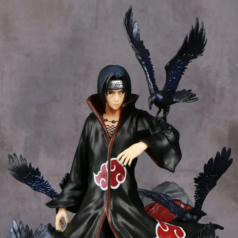 Naruto Anime Figur Uchiha Itachi PVC Actionfigur Spielzeug Naruto Shippuden Uchiha Itachi und Crow Collection Modellspielzeug 25cm