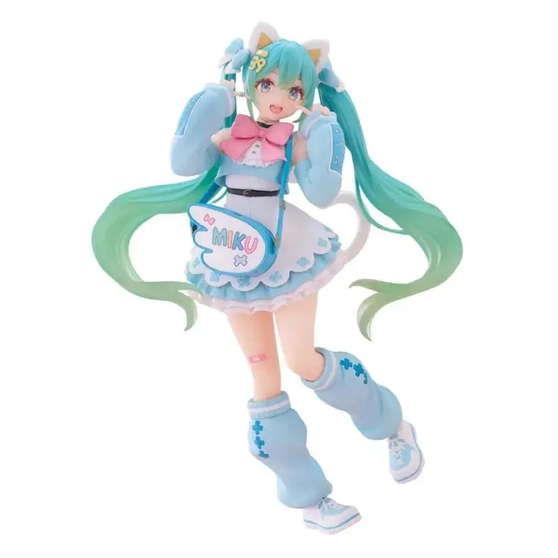 Genuine Vocaloid Hatsune Miku Cute Action Figure Model Garage Kit Anime Peripheral Desktop Ornament Birthday Gift