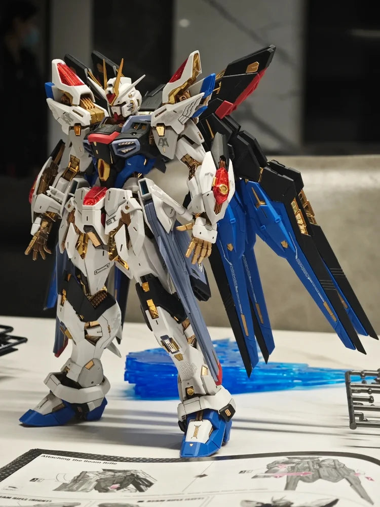 1/100 MGEX Strike Freedom ZGMF-X20A Mech Assembly Model Kit Action Figures Puzzle Toys Desktop Collectible Decoration Kids Gift