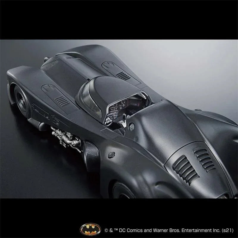 Bandai Original  Anime Figure Batman SCALE 1/35 DC BATMOBILE BATMAN VER Action Figures Collectible Ornaments Toys Gifts for Kids