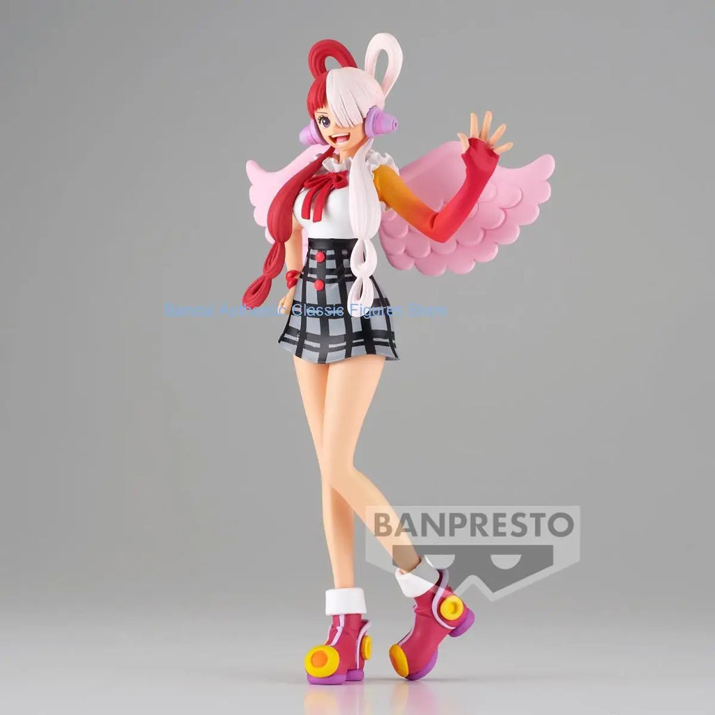 Bandai Original Japan Anime ONE PIECE Glitter  Glamours Theater Version RED UTA Action Figures Collectible Doll Boy Gift Toys