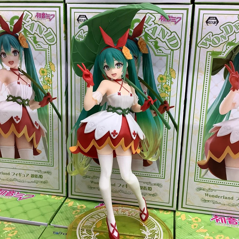 New 18cm Anime Hatsune Miku Figure Sexy Ornaments Puss in Boots Kawaii Car Decoration Thumbelina Collectible Model Gifts