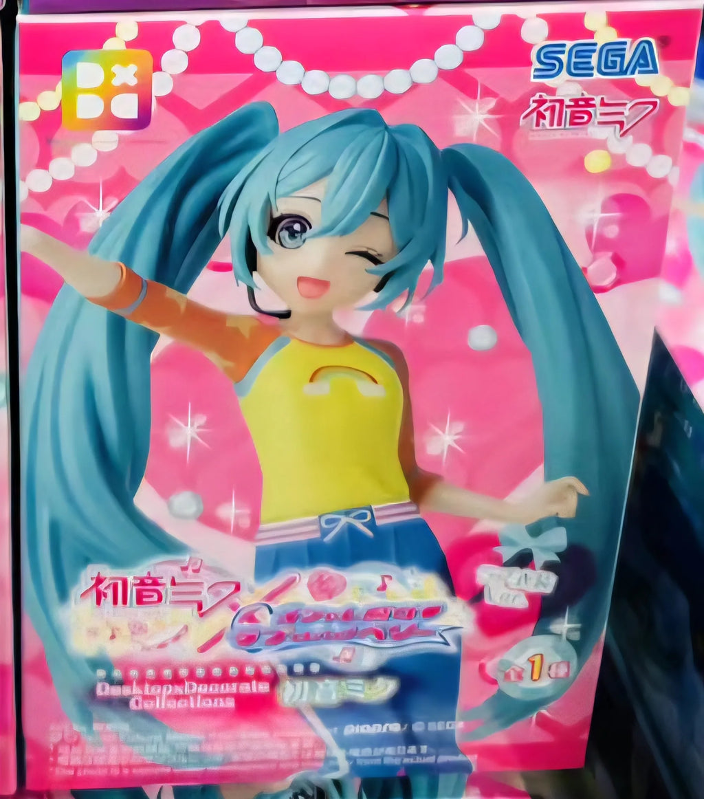 In Stock Hatsune Miku Love&berry Costume Peripheral Action Anime Figure Model Desktop Decorations Collectable Ornament Gift Toy