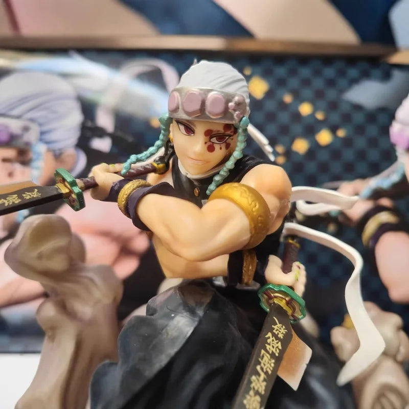 Demon Slayer Figurine Musui Tengen Column Loudspeaker Dual Blade Combat Posture Action Figure Desktop Computer Case Decoration