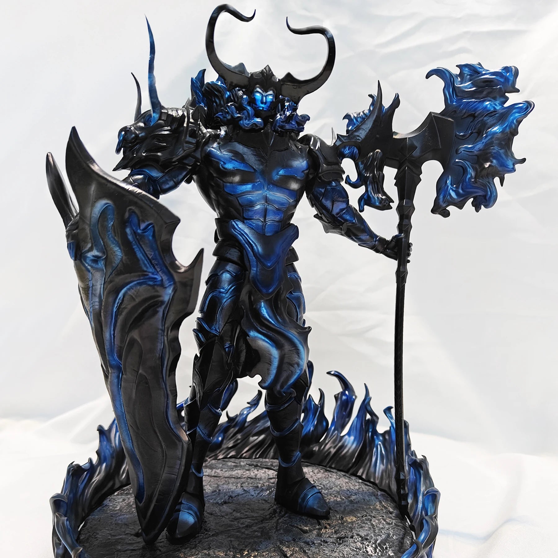 Solo Leveling Shadow Army Tank Ein - 25cm Painted Resin Model Collectible Statue Anime Figure