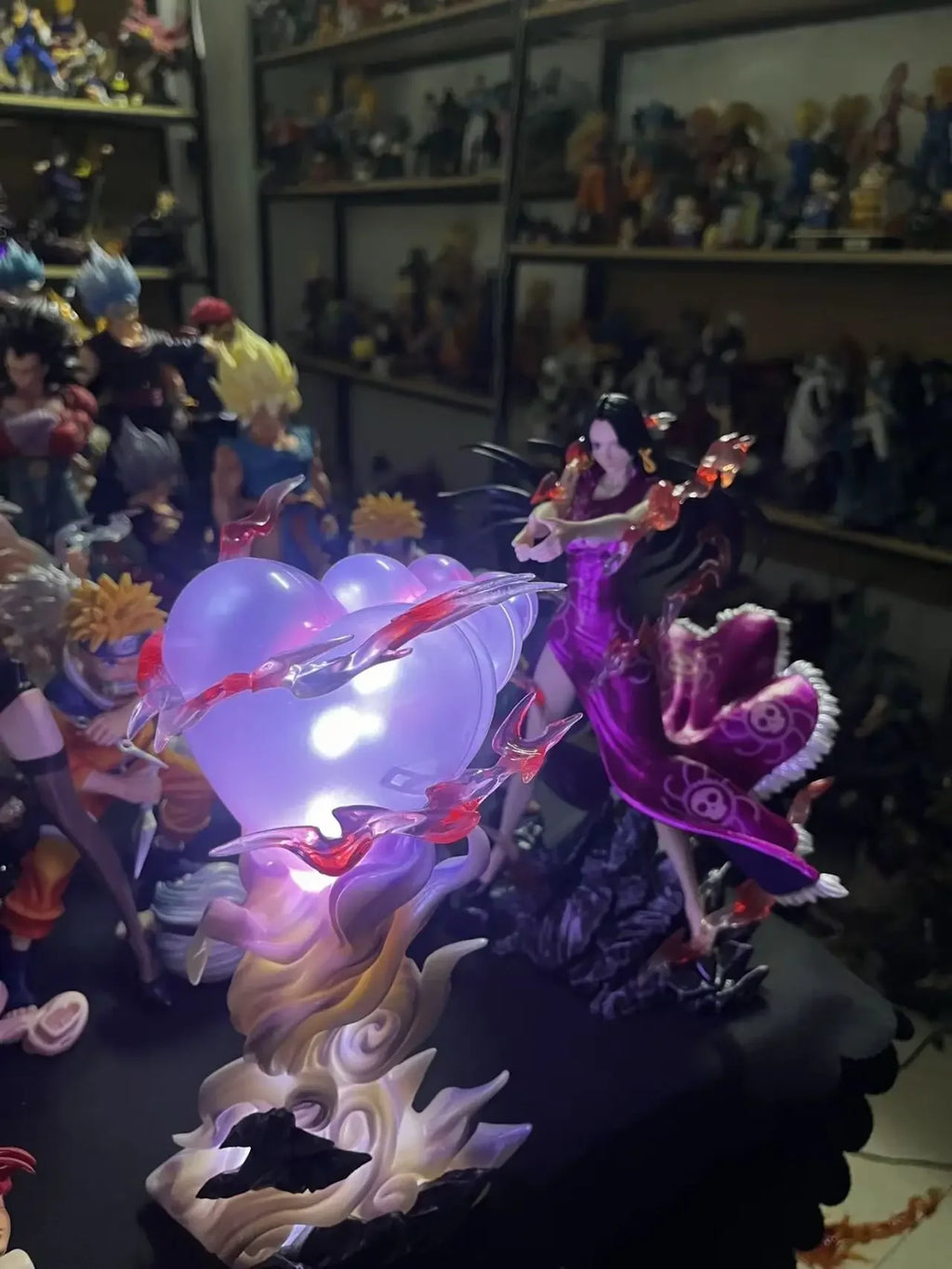 New IN STOCK 26CM ONE PIECE Anime Figures Boa·Hancock Figures with light sexy girl PVC Statue desktop decoration model Gift Toys