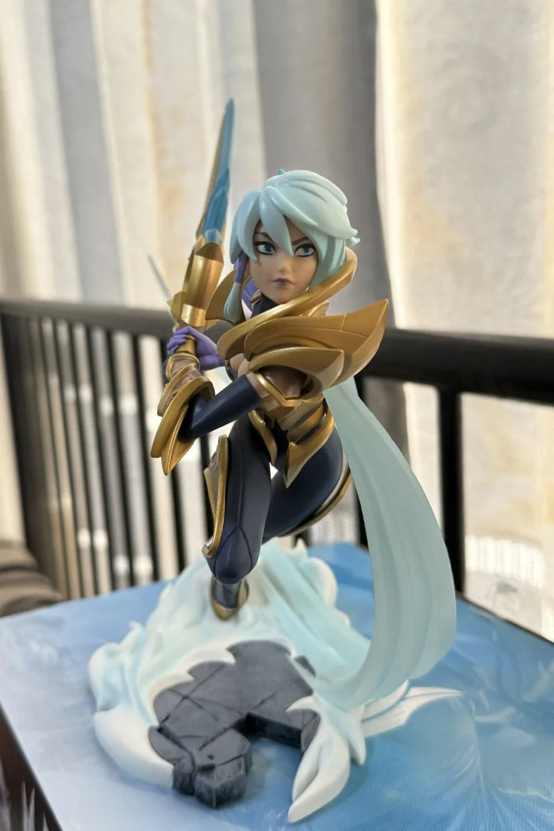 League Of Legends Game Figure The Piltover Enforcer Vi Jinx Medium Sculpture Action Figure Model Car Decor Collectible Gift Toys