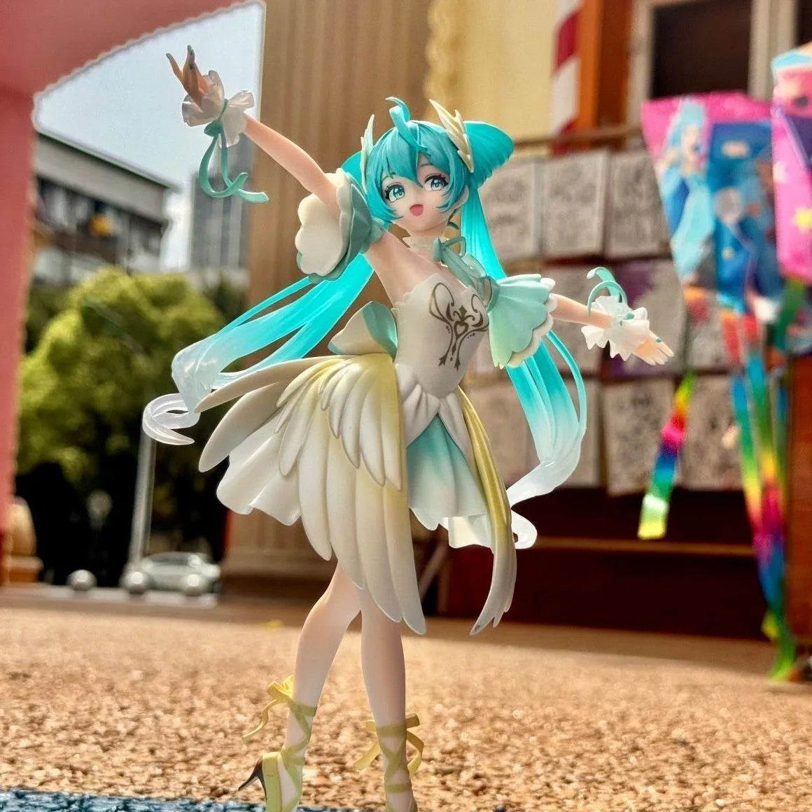 20CM New Anime Hatsune Miku Swan Lake Princess Kawaii Action Figure PVC Doll Model Toys ornament Desktop Decoration Gifts