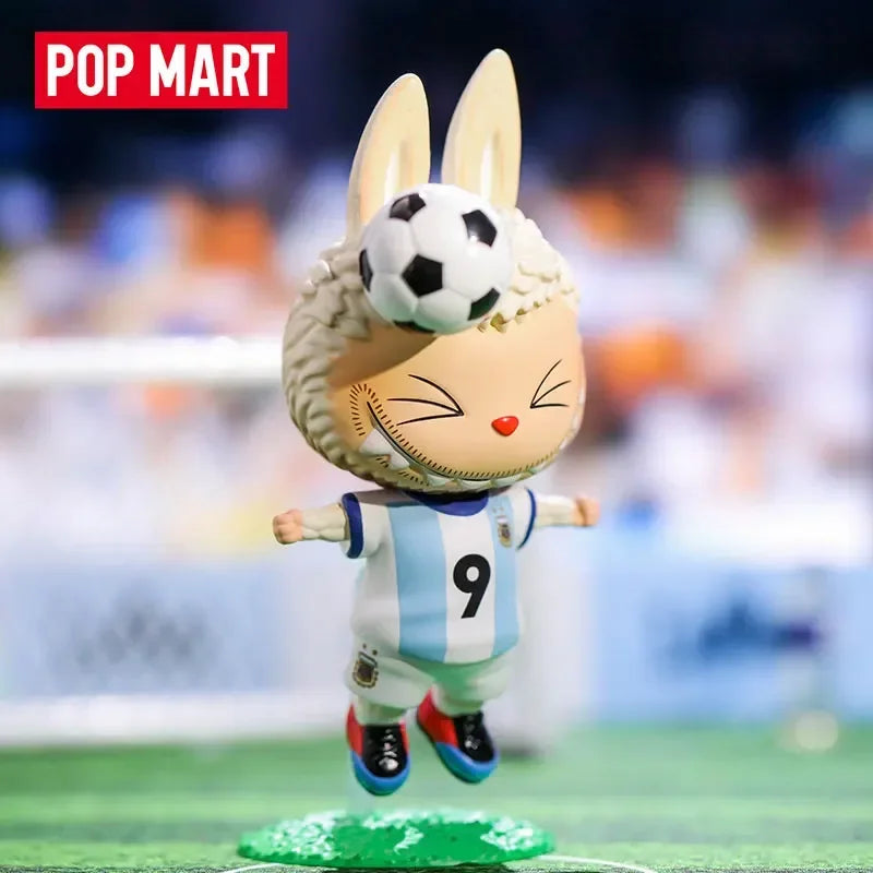 POP MART LABUBU ASOCIACION DEL FUTBOL ARGENTINO Серия Blind Box Мистериозна кутия Guess чанта Играчки Кукла Сладка Аниме Фигурка Настолна