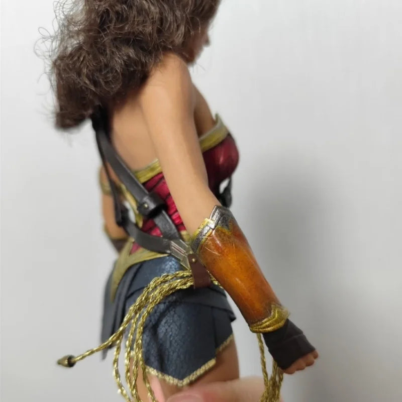 Hottoys 1/6 Ht Mms359 1.0 Batman Fantasy Woman Action Figure Figure Ornament Collection In Stock