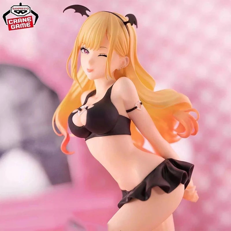 In stock original Bandai changing dolls fall in love Kitagawa Uimu's anime action figures model toys figures children's gifts