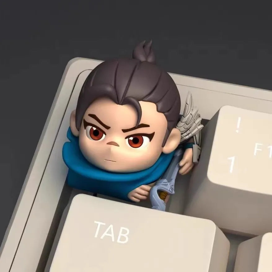 Game League of Legends LOL Yasuo Keyboard Cap Teemo KeyCaps Gwen Cosplay Key Caps Kawaii Machinery Keyboards Doll Accessories