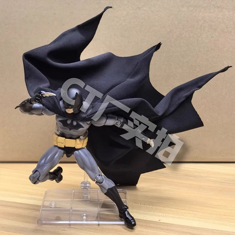 In Stock CT Toys Batman Figure Batman Mafex 126 Action Figures DC Justice League Hush Figurine The Dark Knight Collection Toy