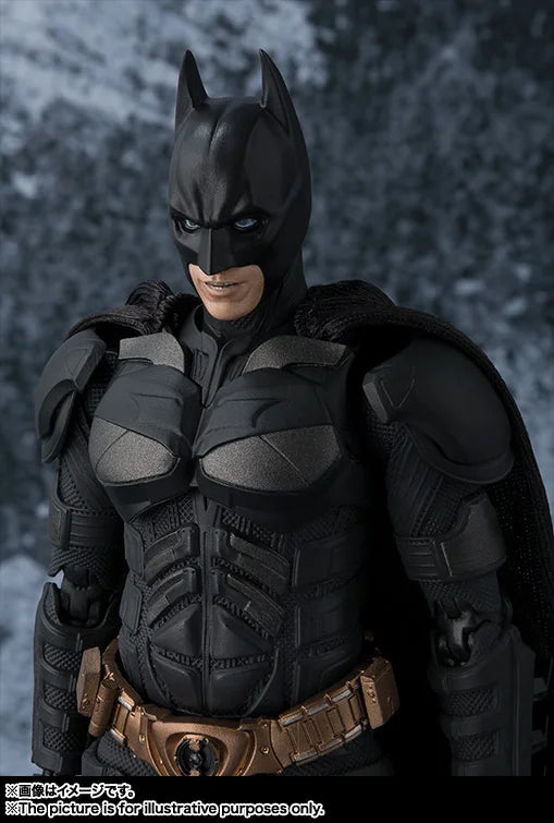 In Stock Originate BANDAI SHF The Dark Knight Batman Movable Model Toys S.H.FIGUARTS Bruce Wayne The Dark Knight Rises