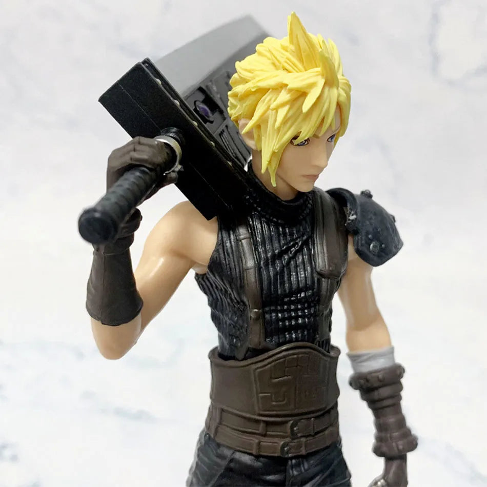 22,5 см VII Римейк версия Амин фигурка Cloud Strife PVC екшън фигурка колекционерски модели играчки коледни подаръци