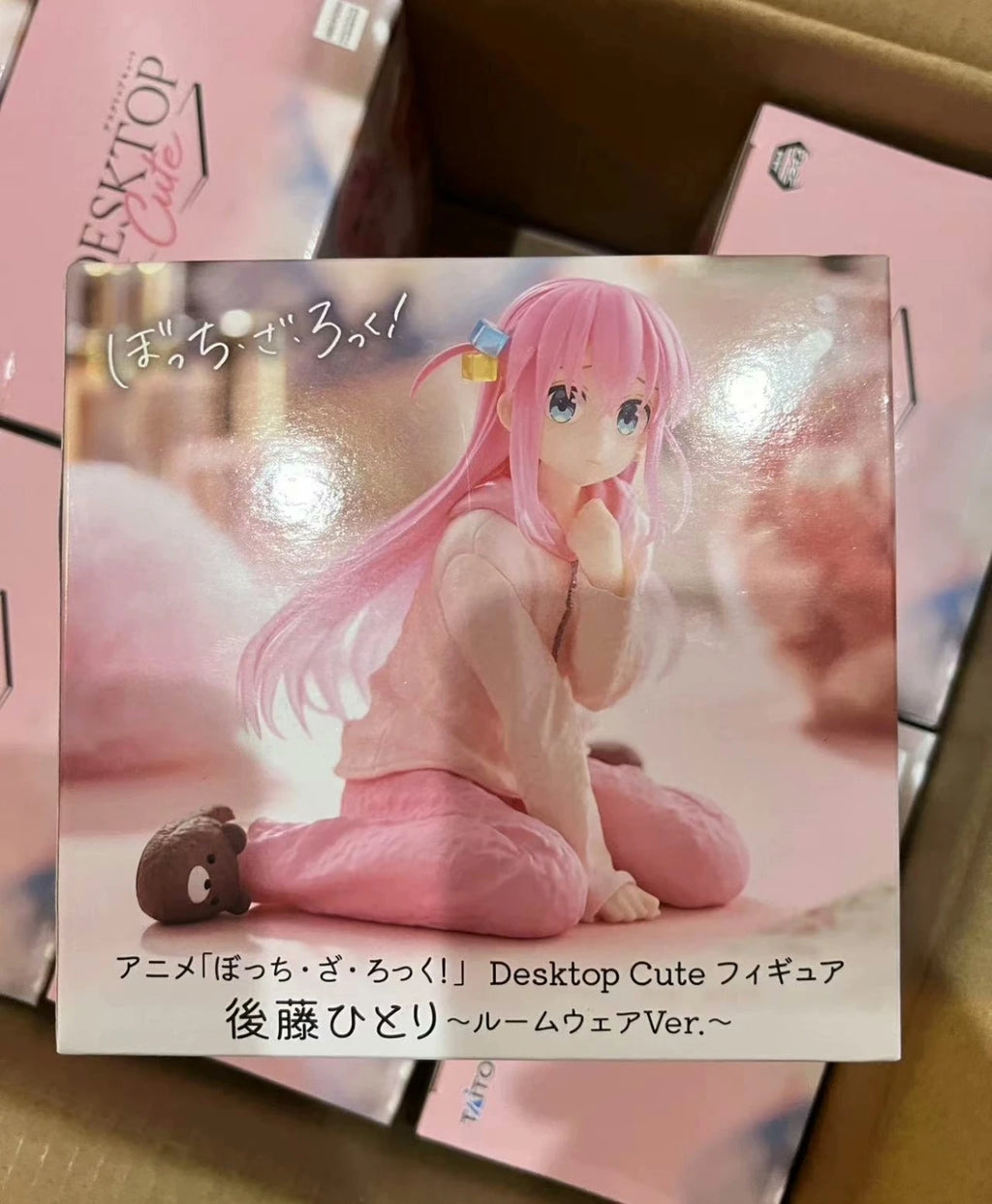 In stock anime style beautiful girl "Bocchi the Rock!" Hitori Got ō home clothes toys peripheral models gifts collectibles