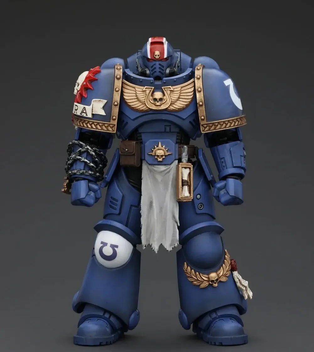 JOYTOY Warhammer 40K 1/18 Екшън фигурки Uitramarines лейтенант Титус Модел играчка момче подаръци 3.75 инча