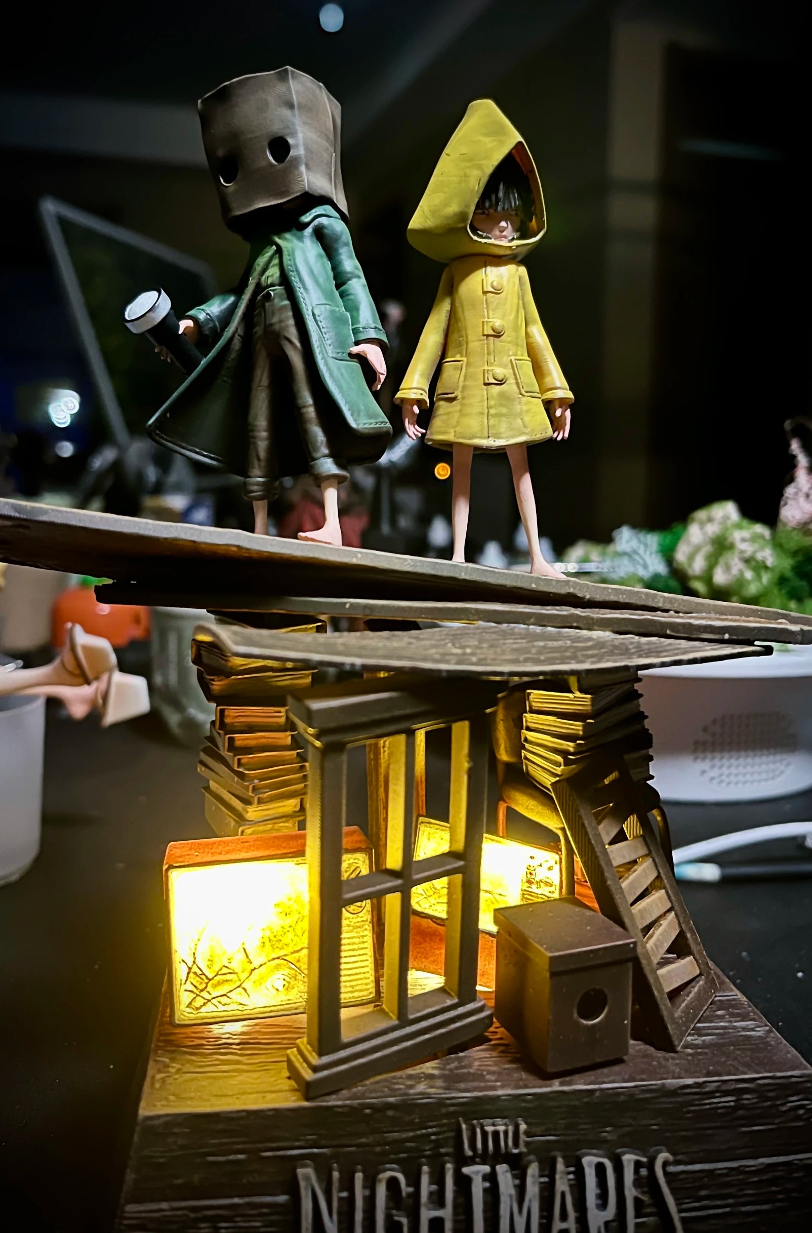 Little Nightmare Model Collection Statue 20cm Gift Customization
