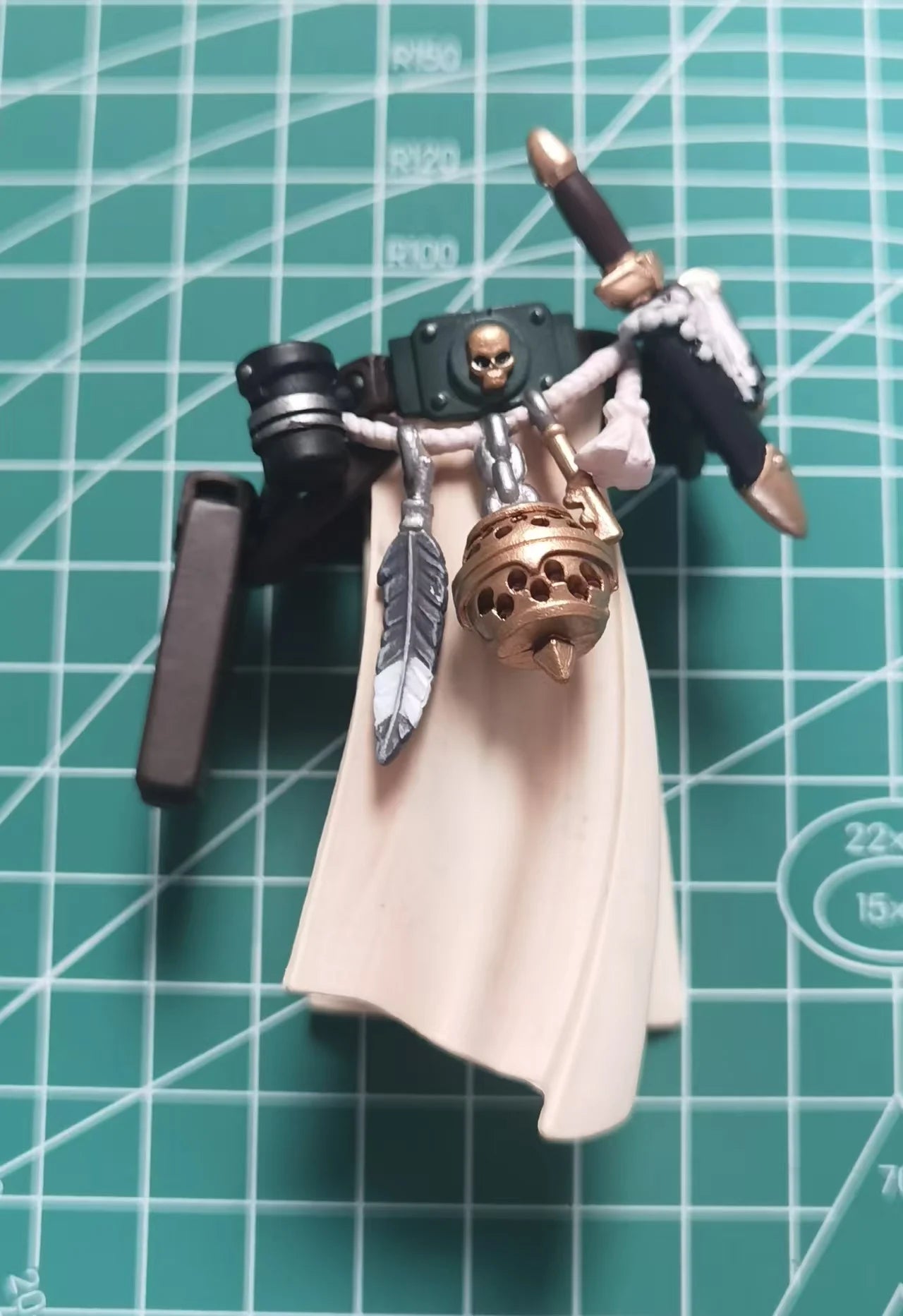 【На склад】 JOYTOY Warhammer 40K 1/18 Екшън фигурка Dark Angels Master Lazarus Модел играчка момче подаръци 3.75 инча